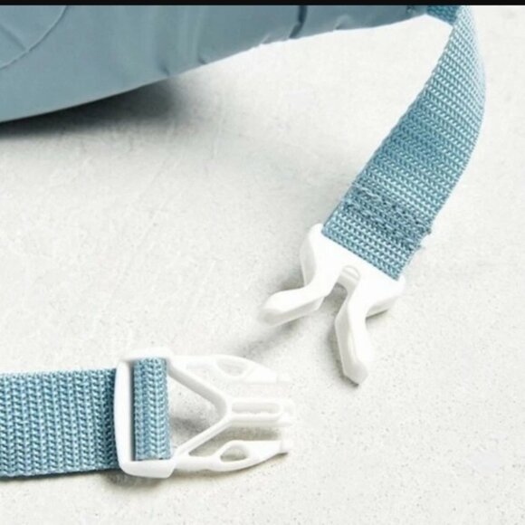 Adidas Originals Unisex National Waist Pack, Ash Grey/white, OSFM🆕 🏃‍♀️⚡🚚💥 - Picture 6 of 13